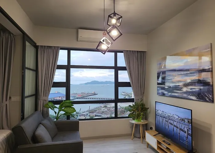 Kota Kinabalu Jesselton Quay Seaview With Washing Machine
