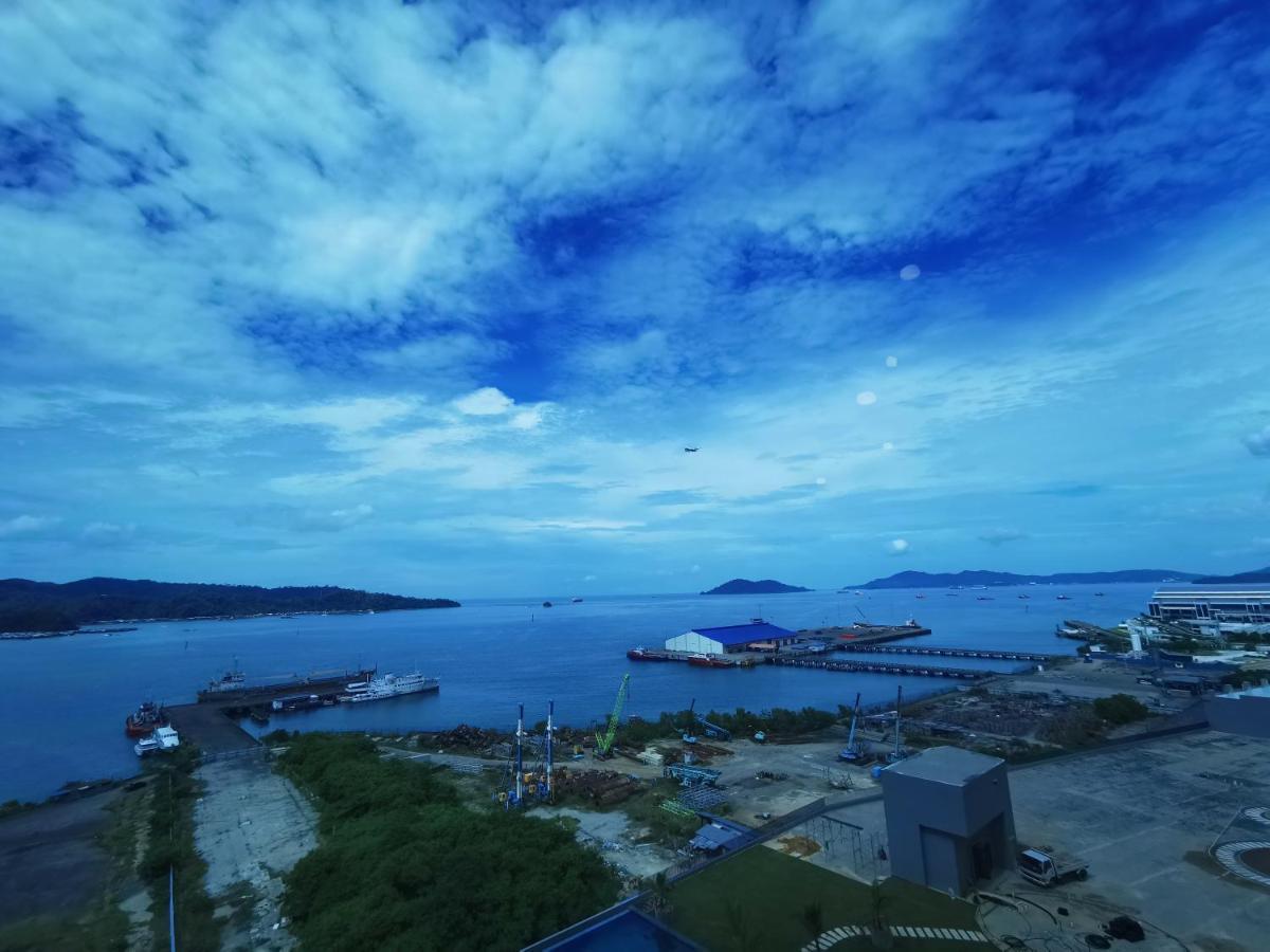 Apartment Jesselton Quay Seaview With Washing Machine