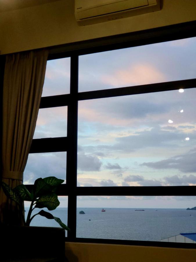 Jesselton Quay Seaview With Washing Machine Apartment *